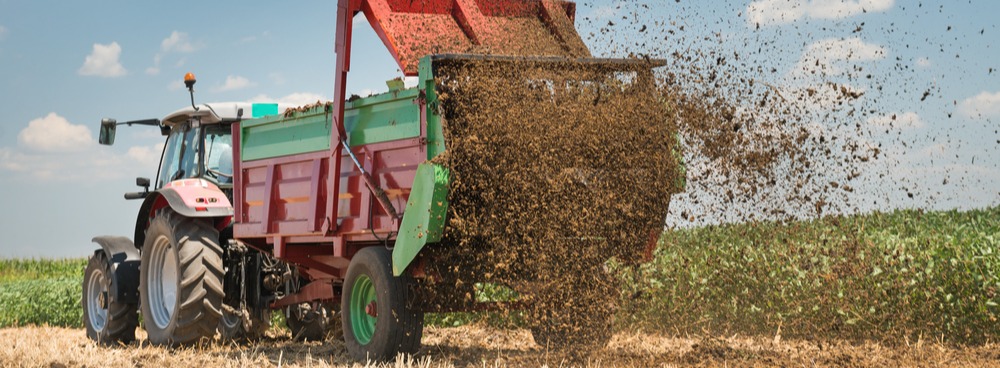 radial-tires-manure-spreader